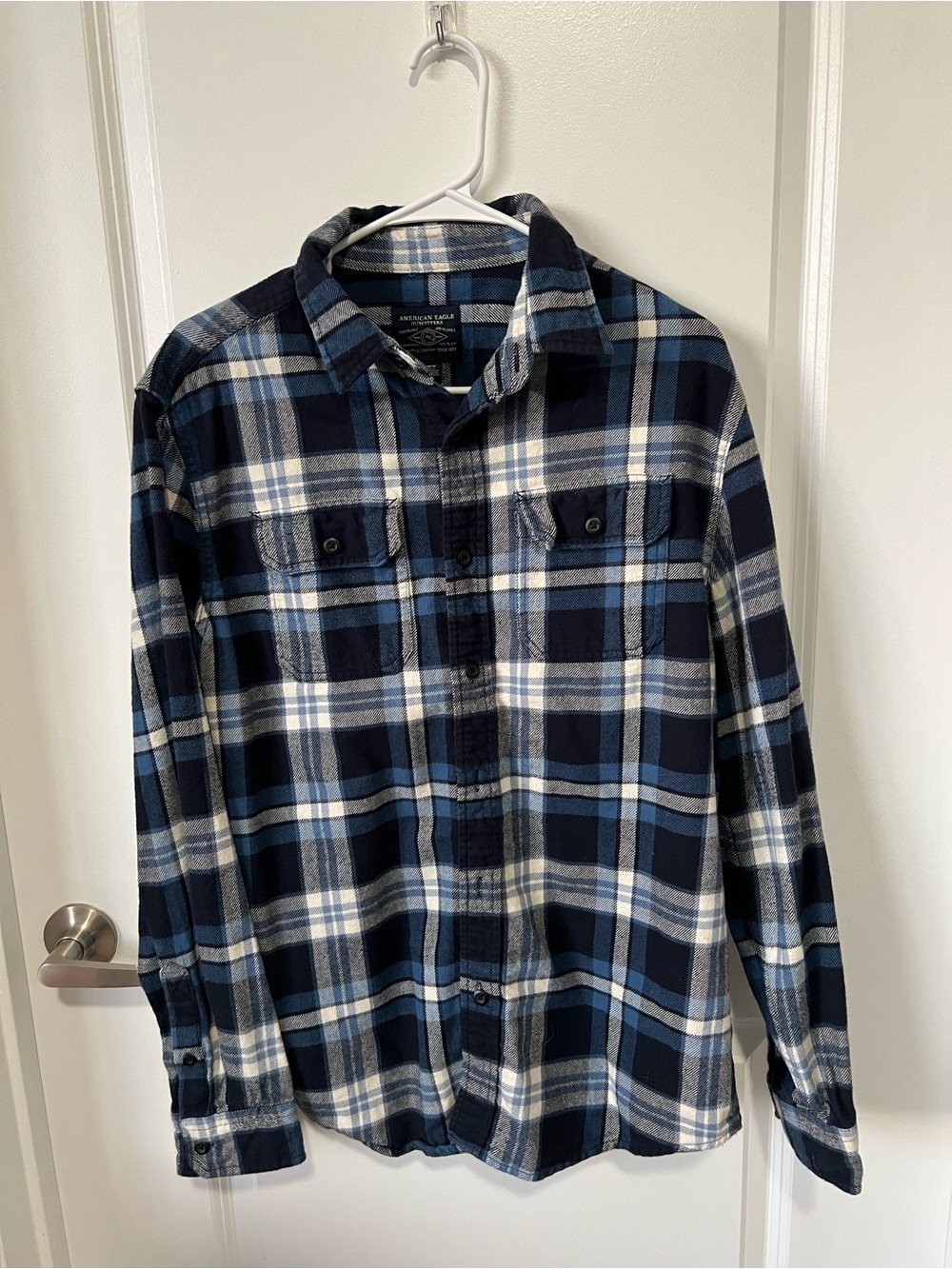 American Eagle Outfitters Blue & White Plaid Shirt